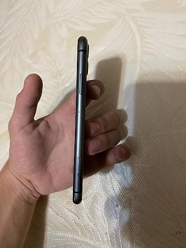 iphone adapdır: IPhone 11, 64 GB, Qara, Face ID — 6