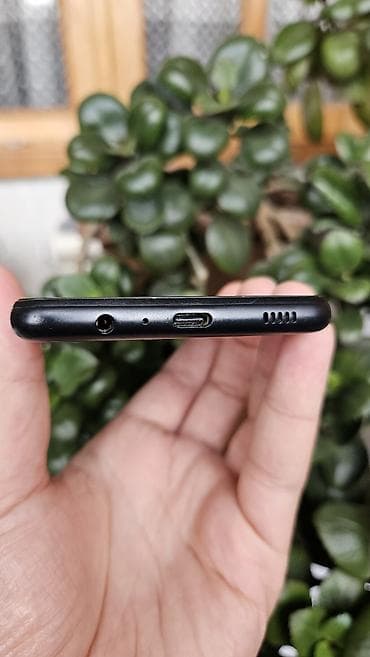 samsung note 8 satilir: Samsung Galaxy A12, 64 GB, rəng - Qara, İki sim kartlı — 7