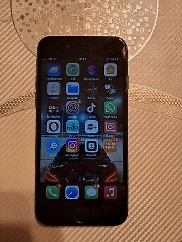 ipad pro 9 7: IPhone 7, 32 GB, Qara — 1