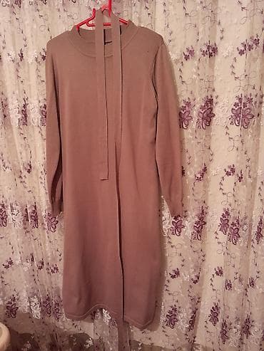 razrezli don: - Qara kokteyl/klassik don: Dizə qədər uzunluqda, dar siluetli, qısa — 4