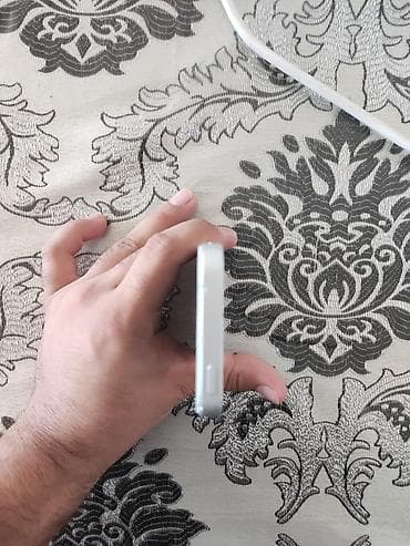 iphon 5 s: IPhone 5s, Gümüşü, Barmaq izi — 6