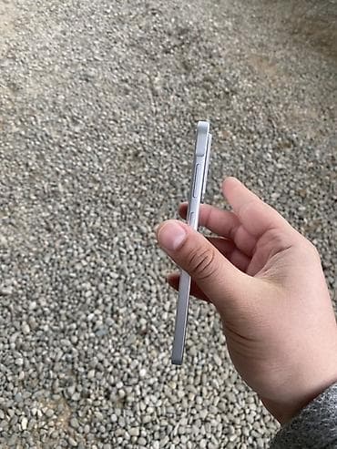 j9 samsung: Samsung Galaxy A36, 256 GB, rəng - Ağ, Barmaq izi — 6