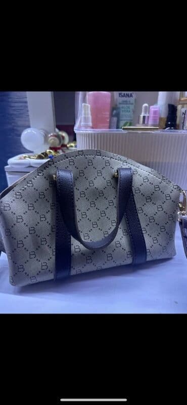 ağ qadın çimərlik geyimləri: Əl çantası — 1