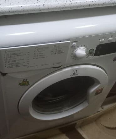 indesit: Paltaryuyan maşın Indesit, 5 kq, Ehtiyat hissələri kimi, Avtomat, Qurutmasız, Kredit yoxdur, Ünvandan götürmə — 1