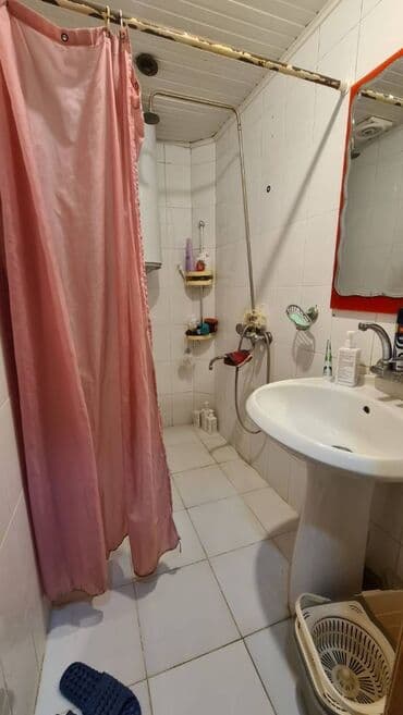 kohne gunesli: Bakı, 3 otaqlı, Köhnə tikili, 80 kv. m — 16