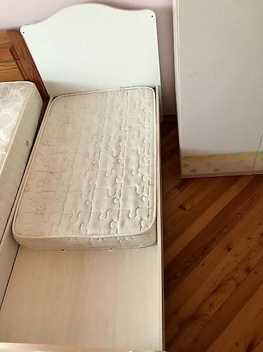 islenmis matras: Oğlan və qız üçün, İşlənmiş, Çarpayı, Matras ilə — 5