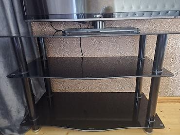 TV altlığı: Düz TV altlığı, Polkalı, Şüşəli — 2