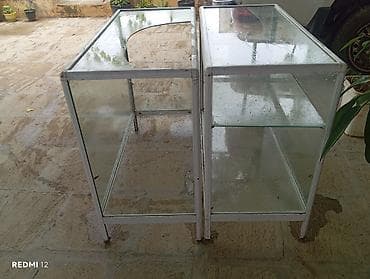 Şüşə vitrin stendləri (3 ədəd) - Material: Ağ metall konstruksiya — 2