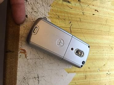 telfon satşi: E398 tam idial antik telefon hecbir prablemi yoxdu tam orijinaldi rial — 2