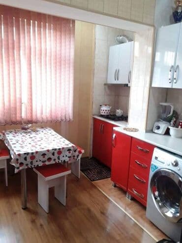 ucbucaq evlər: Bakı, 3 otaqlı, Köhnə tikili, m. Xətai, 82 kv. m — 14