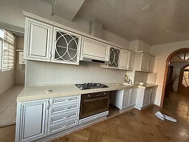 turk sobası: Klassik dizaynlı mətbəx mebeli dəsti - Rəng: açıq krem/boz tonlarda — 2