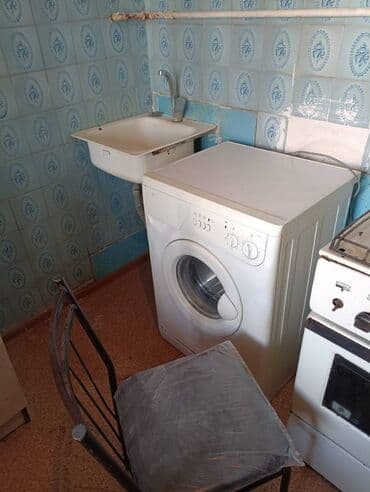 kiraye evler nesimi rayonu: Gənclik metrosunun yaxınlığında Ayna sultanova bizim marketə yaxın 9 — 4