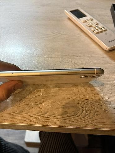 iphone x kreditle: IPhone 6, Серебристый — 1