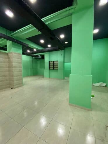 qarayev obyekt: Əhmədlidə ukraina meydanı tərəfdə yerləşən ümumi sahəsi 250 kv,m olan — 13