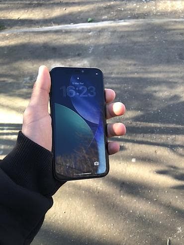 IPhone 11, 64 GB, Qara, Face ID — 3