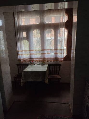 ist petrol tbilisi prospekti: Bakı, Yeni Günəşli Massiv D, 4 otaqlı, Köhnə tikili, 110 kv. m — 8