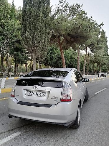 ford transit bufer: Toyota Prius: 1.5 l | 2007 il Hetçbek — 4