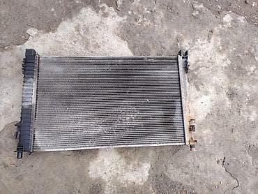 ford focus 2001: Avtomobil üçün radiator W203 mersedes 2 kompressor Radiator özü — 2