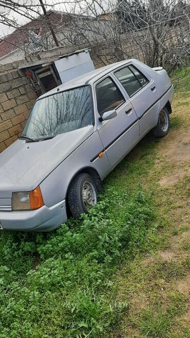 s150 satılır: ZAZ 1102 Tavriya: 1.3 l | 2005 il Sedan — 4