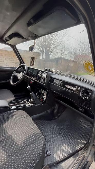 salon ucun led isiqlar: VAZ (LADA) 2107: 1.6 l | 2011 il 80000 km Sedan — 4