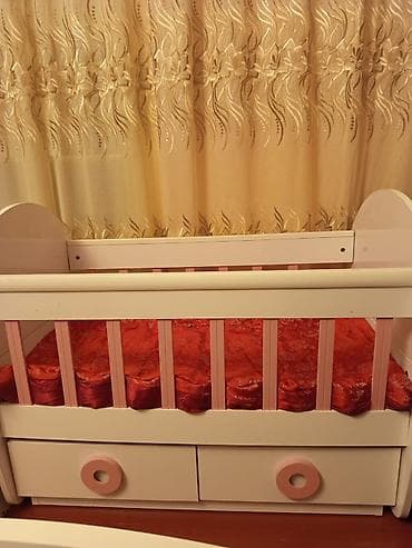 plastik hamam qapisi: Düz TV altlığı, Polkalı, Şüşəli — 6