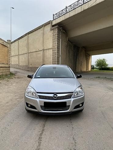 Opel Astra: 1.4 l | 2007 il 355000 km Universal — 1
