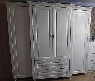 tek dolablar: 2 nəfərlik Çarpayı (sadə rahat Matras daxil ) 4 qapılı Geniş — 10
