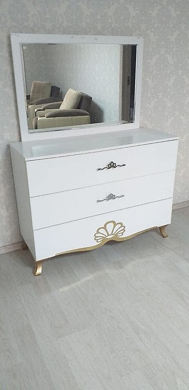 saloglu kunc divanlar: İkinəfərlik çarpayı, 2 tumba, İşlənmiş — 6