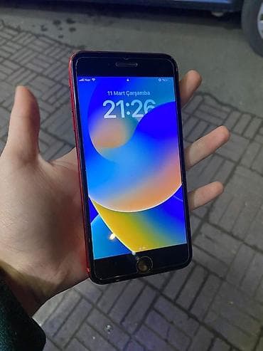 apple 5 s: IPhone 8 Plus, 64 GB, Qırmızı, Barmaq izi, Simsiz şarj — 1
