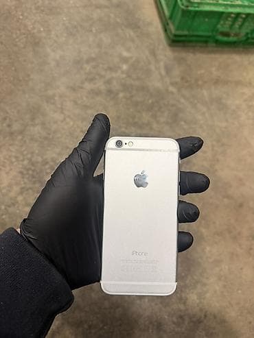 iphone 6 plus üz ekran: IPhone 6, Gümüşü, Barmaq izi — 2
