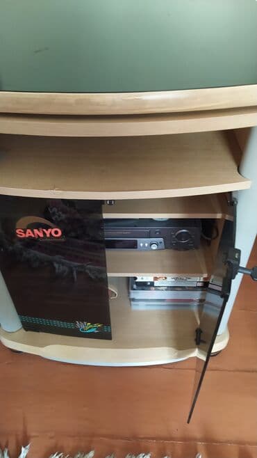 Televizor masası. Əla vəziyyətdə. Bura yazın lalafo.az -da Televizor masası. Əla vəziyyətdə. Bura yazın