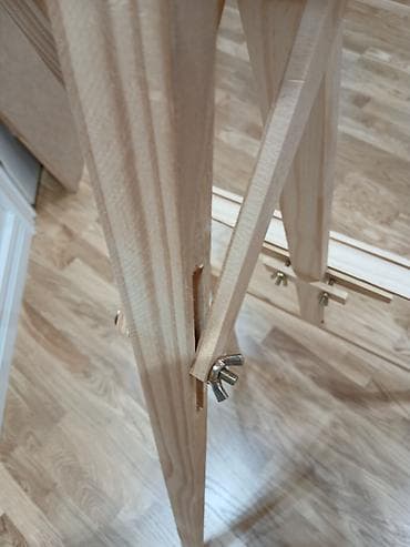 мольберт: Taxta rəsm molberti - Material: Təbii ağac (şam ağacı teksturası) — 5