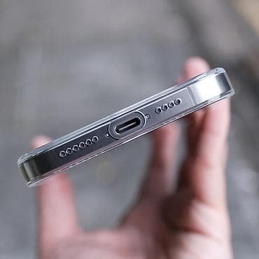 sq 90: İPhone 15 pro max 250gb ideal e sim pil ömrüm 90% karopka adapter var — 5