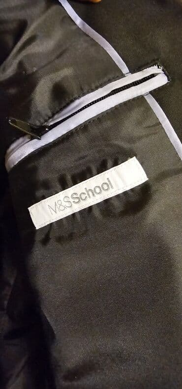 usaq ucun cins pencekler: 11,12 yaş uşaq üçün pencək.Britaniyadan gətiriblər,ölçüsü kiçik olduğu — 3