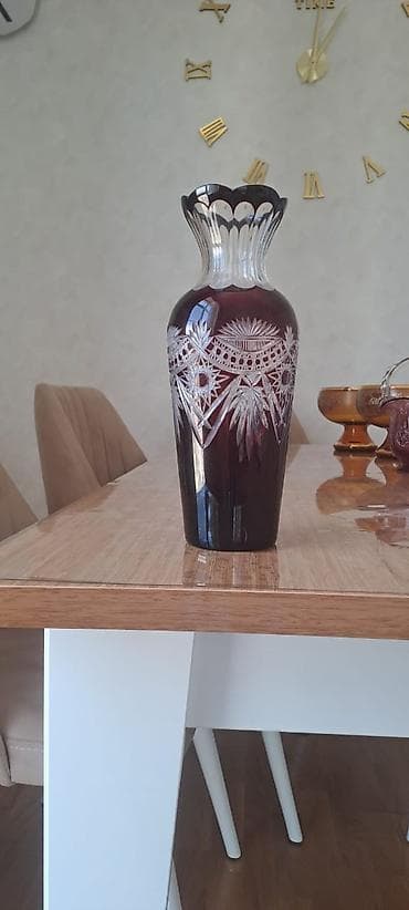 Bir vaza, Bogem şüşəsi