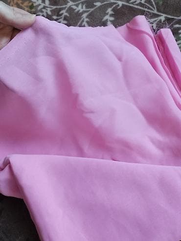 Parçalar: Məhsul: Açıq çəhrayı rəngli parça Təsvir: - Rəng: Pastel/şəkər — 1