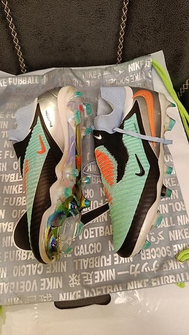 Nərdlər: Butslar Nike, Ölçü: 40, Yeni — 3