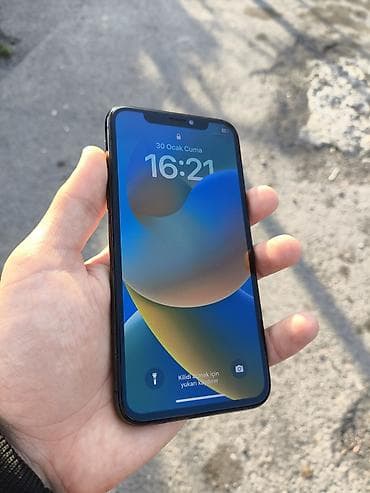 iphone adaptor: IPhone X — 2