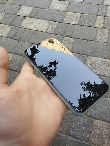 ayfon 16 e: IPhone 11, 128 GB, Yaşıl, Face ID — 2