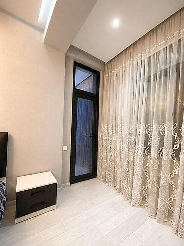 sultan divan: İcarəyə verilir 2 otaqlı yeni tikili 90 m², 8 Noyabr m. Kateqoriya — 4