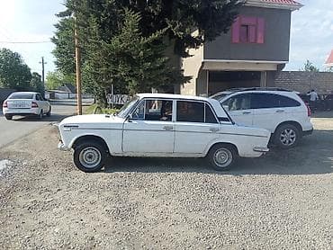 diskler r17: VAZ 2106, ağ rəng, sedan kuzov. - Arkadan çəkişli, mexaniki ötürmə — 9