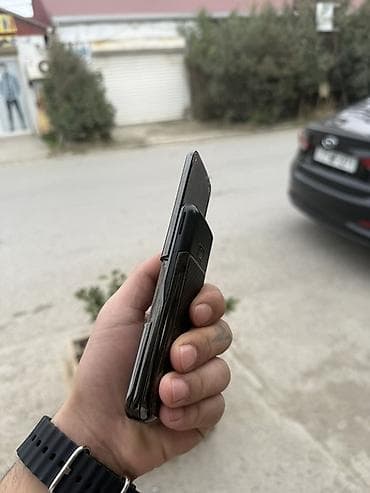 iphone 2 g: Nokia 8000 4G, 4 GB, rəng - Qara, Düyməli — 2