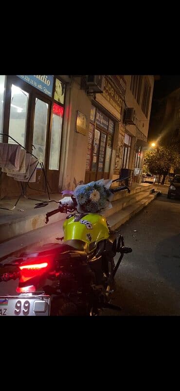 Alfa Romeo: BMW - 2020, 130 sm3, 2020 il, 75000 km — 2