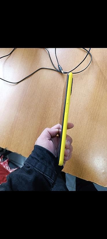 hisense f 27: Poco M3, 64 GB, rəng - Sarı, Barmaq izi — 3