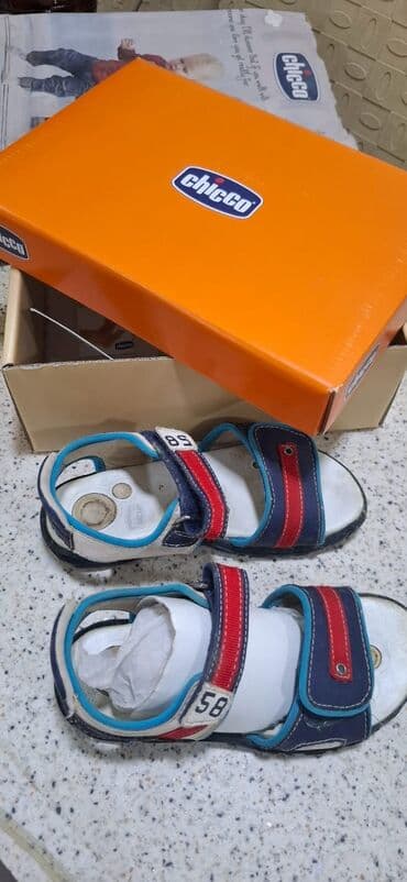 Basanojkalar, Uniseks, 31, Chicco