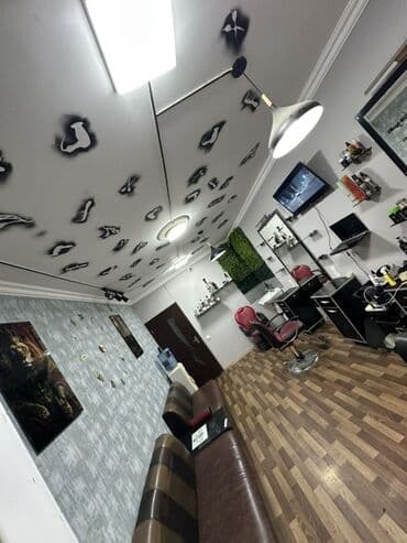 həkimə aid şəkillər: Salam salonumuza tecrubeli ve muwteri bazasi olan sac ustasi teleb — 1