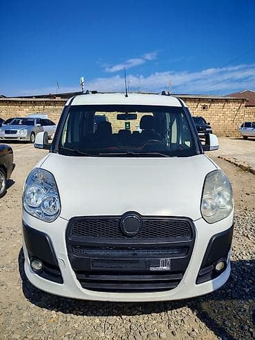 teker satsi: Fiat Doblo: 1.4 l | 2012 il 318000 km Universal — 1