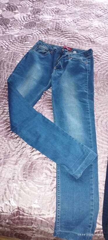 Хиджаб: Джинсы, LeviS, XS (EU 34), цвет - Голубой — 1