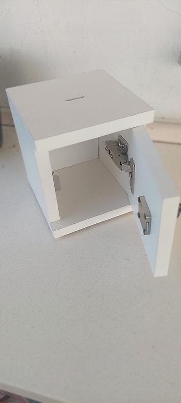 ag qapı: Kilidli pul qutusu Çatdırılma✅️ Rayonlara göndərmə✅️ taxta korpuslu — 4