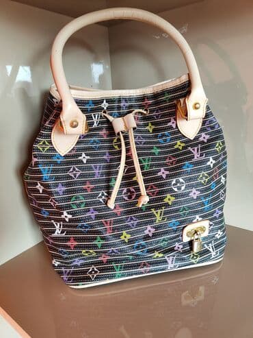 ikinci el apple watch: Fransanındır, Louis Vuitton firması, çox az istifadə olunub, içərsində — 1